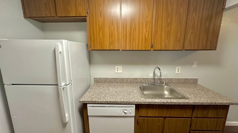 2800 Dover Ave - Fairfield - California - 2 bed, 1 bath rental property