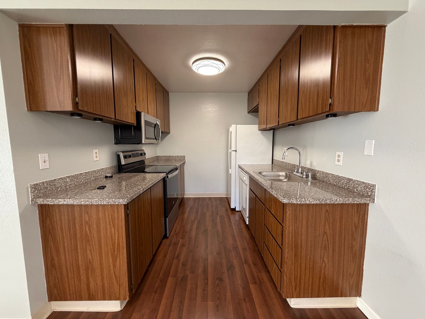 2800 Dover Ave - Fairfield - California - 2 bed, 1 bath rental property