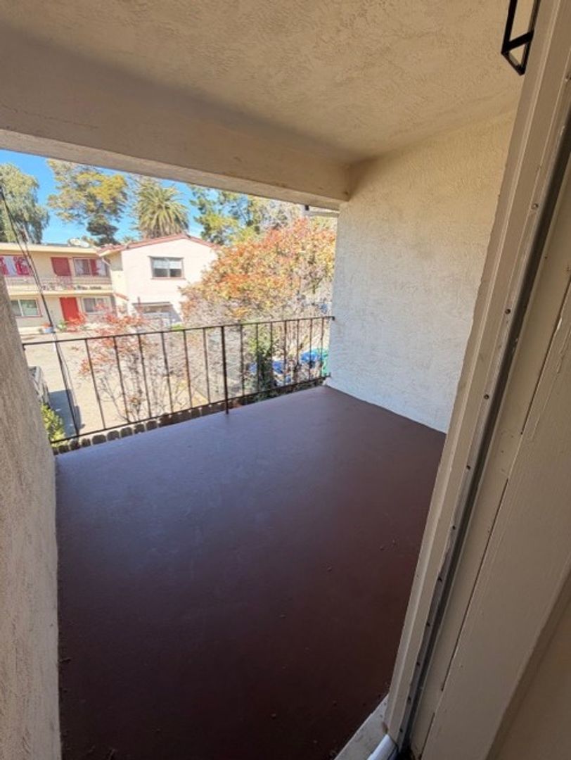 29163 Dixon Street - Hayward - California - 3 bed, 1.5 bath rental property