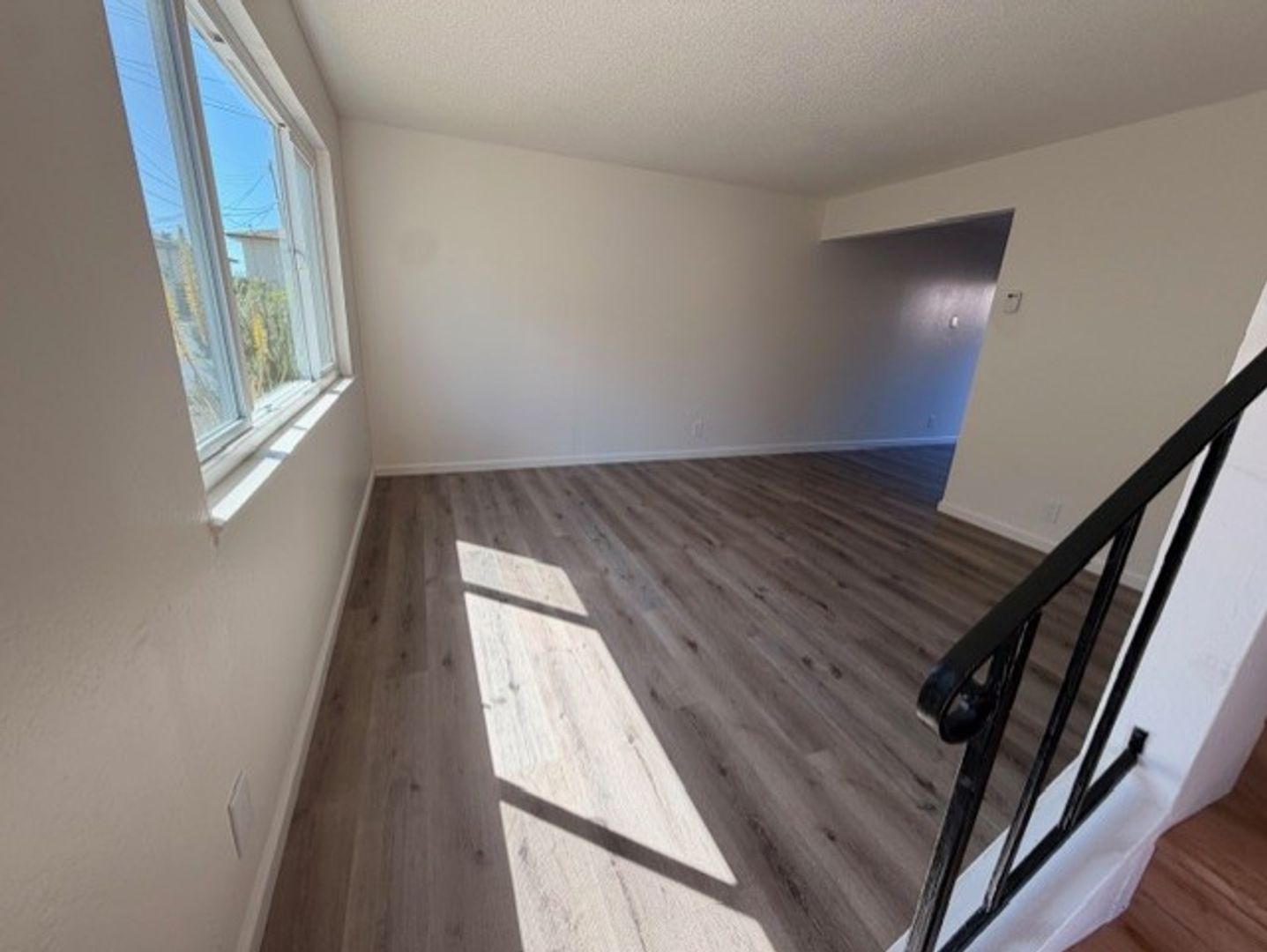 29163 Dixon Street - Hayward - California - 3 bed, 1.5 bath rental property
