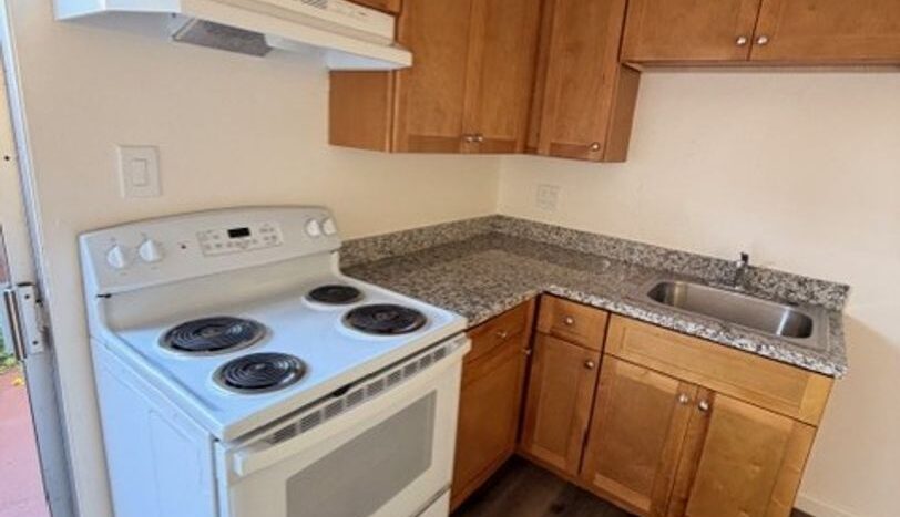 29163 Dixon Street - Hayward - California - 3 bed, 1.5 bath rental property