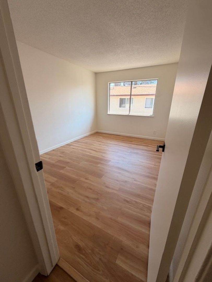 29163 Dixon Street - Hayward - California - 3 bed, 1.5 bath rental property