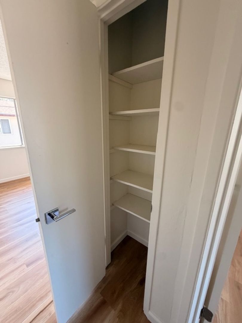 29163 Dixon Street - Hayward - California - 3 bed, 1.5 bath rental property