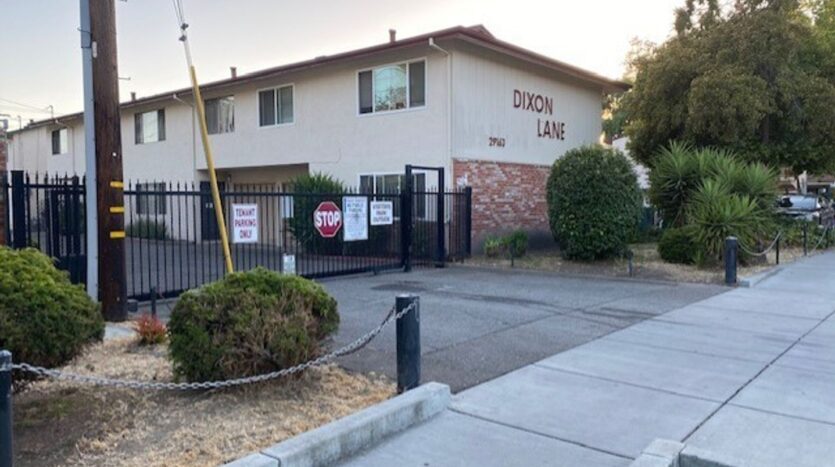 29163 Dixon Street - Hayward - California - 3 bed, 1.5 bath rental property