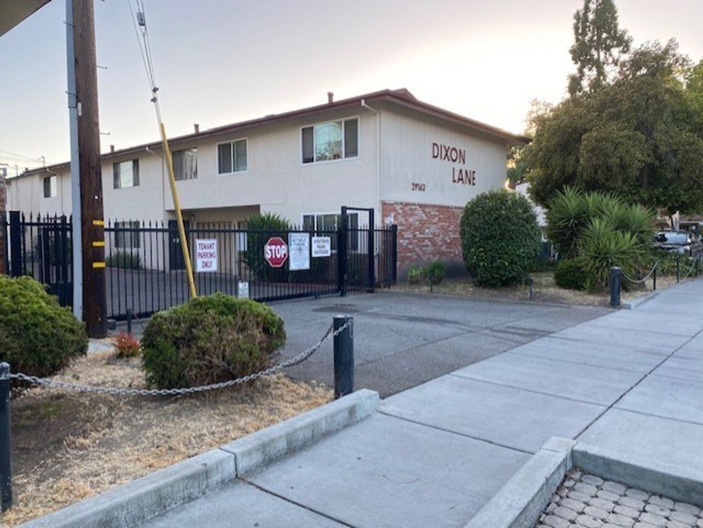 29163 Dixon Street - Hayward - California - 3 bed, 1.5 bath rental property