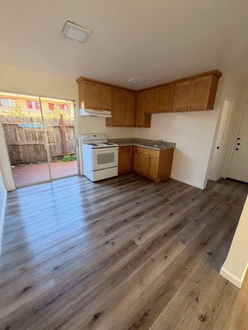 29163 Dixon Street - Hayward - California - 3 bed, 1.5 bath rental property
