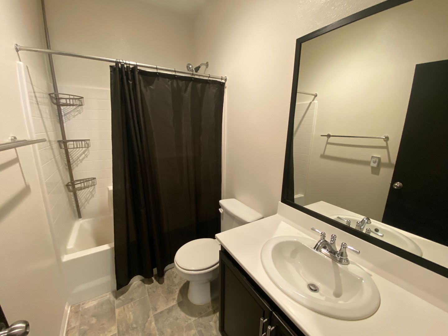 3017 Via Bella Rosa Ave - Rosamond - California - 4 bed, 2 bath rental property