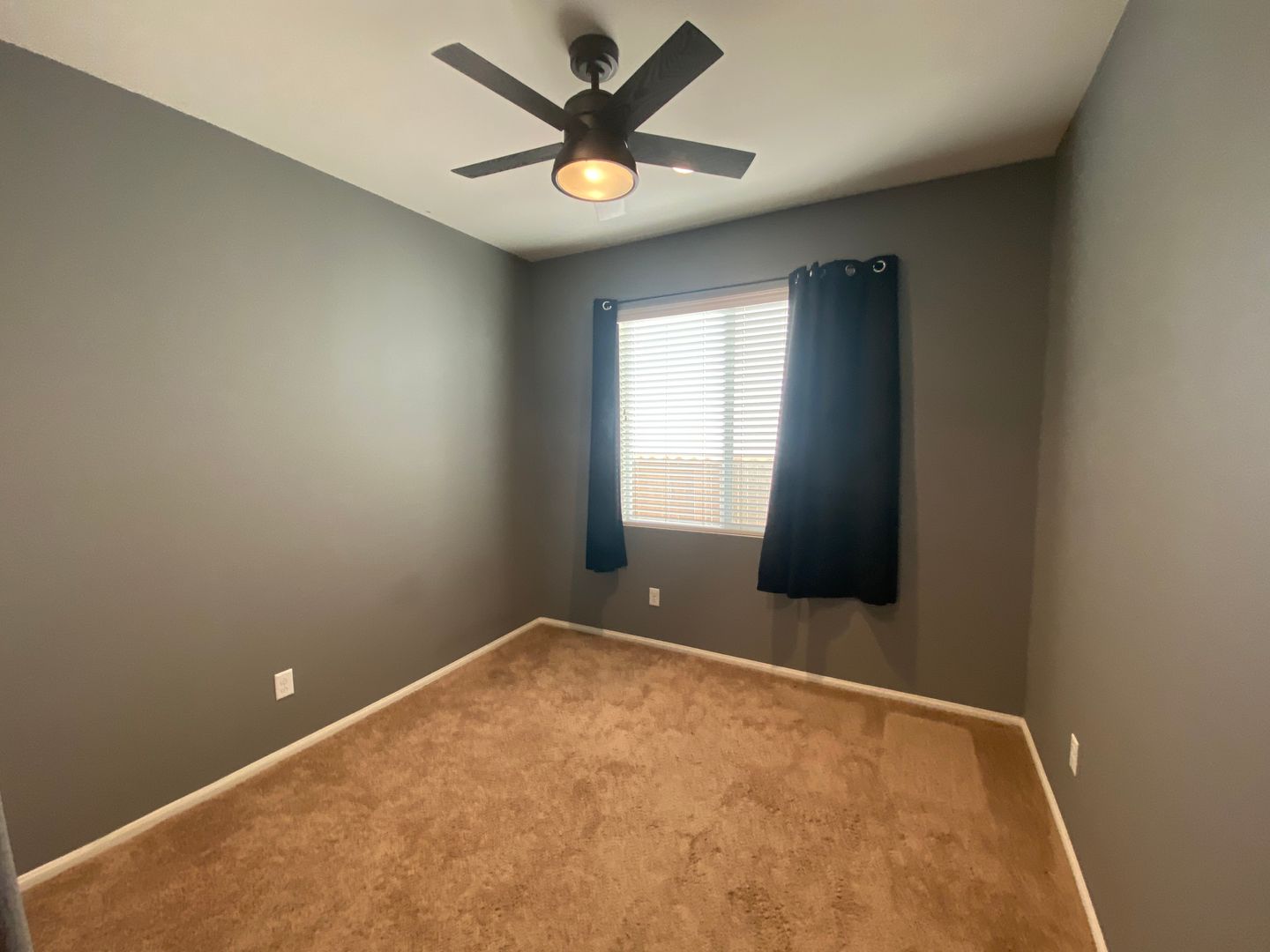 3017 Via Bella Rosa Ave - Rosamond - California - 4 bed, 2 bath rental property