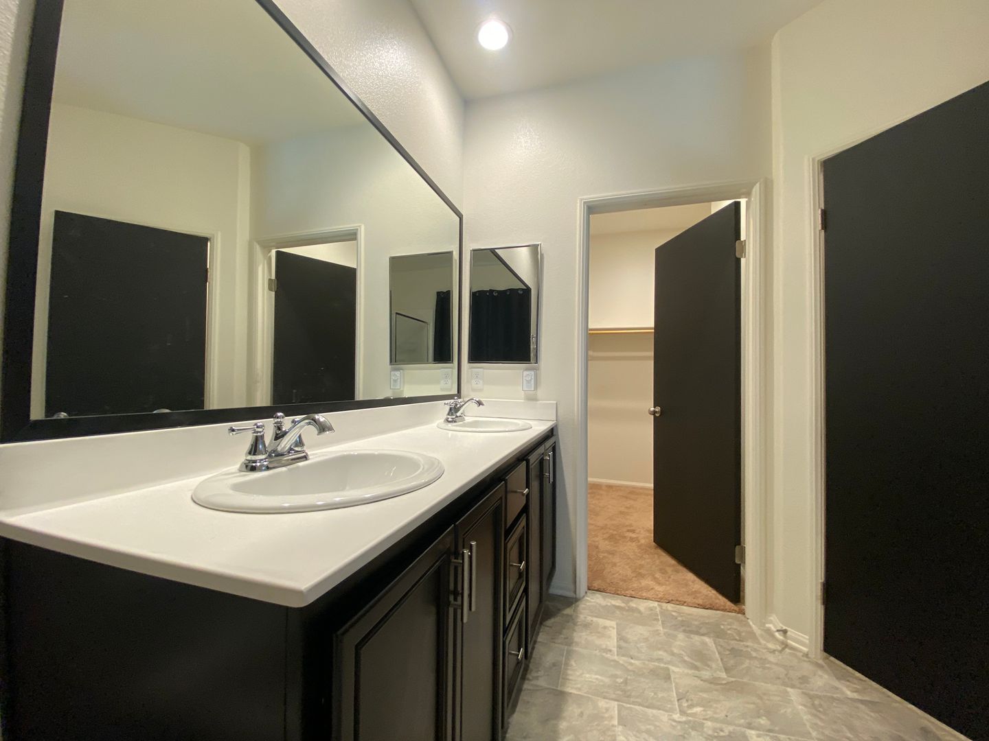 3017 Via Bella Rosa Ave - Rosamond - California - 4 bed, 2 bath rental property