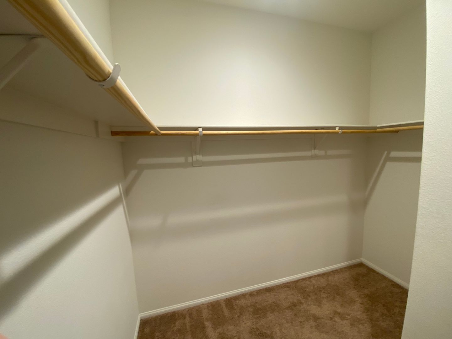 3017 Via Bella Rosa Ave - Rosamond - California - 4 bed, 2 bath rental property