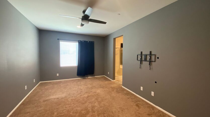 3017 Via Bella Rosa Ave - Rosamond - California - 4 bed, 2 bath rental property