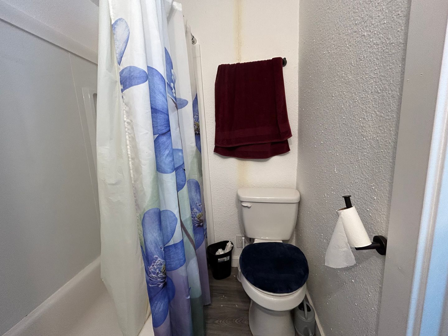 327 N. 4th St. - #9 - Mount Vernon - Washington - 1 bath rental property