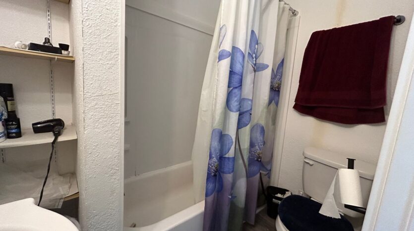 327 N. 4th St. - #9 - Mount Vernon - Washington - 1 bath rental property