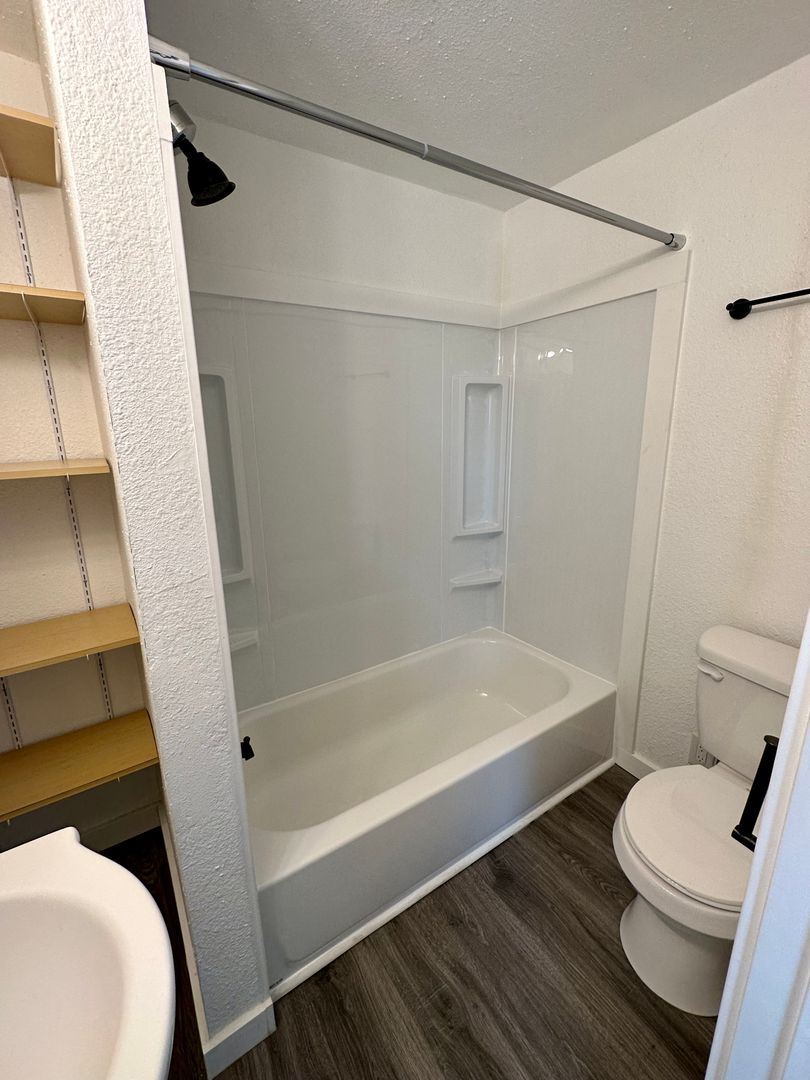 327 N. 4th St. - #9 - Mount Vernon - Washington - 1 bath rental property