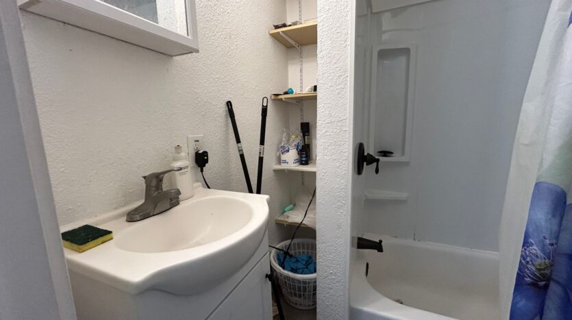 327 N. 4th St. - #9 - Mount Vernon - Washington - 1 bath rental property