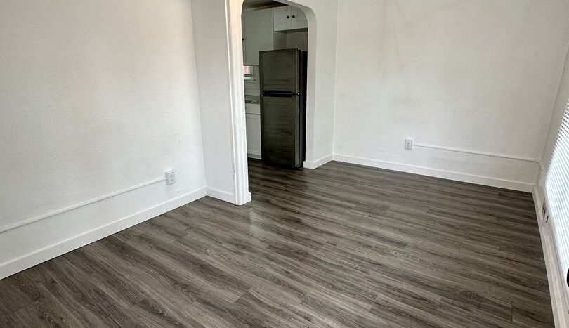 327 N. 4th St. - #9 - Mount Vernon - Washington - 1 bath rental property