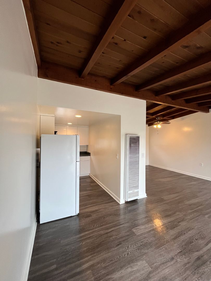 328 9th St - Del Mar - California - 1 bath rental property