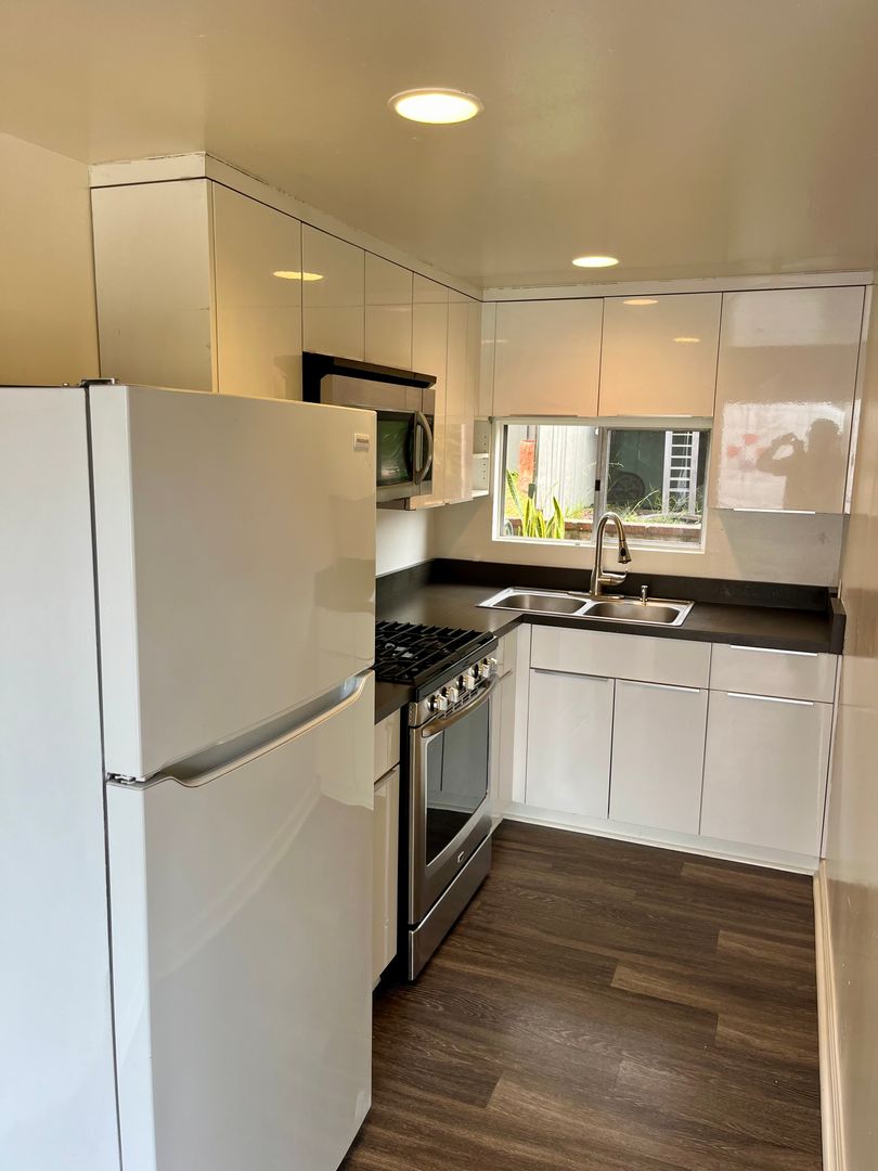 328 9th St - Del Mar - California - 1 bath rental property