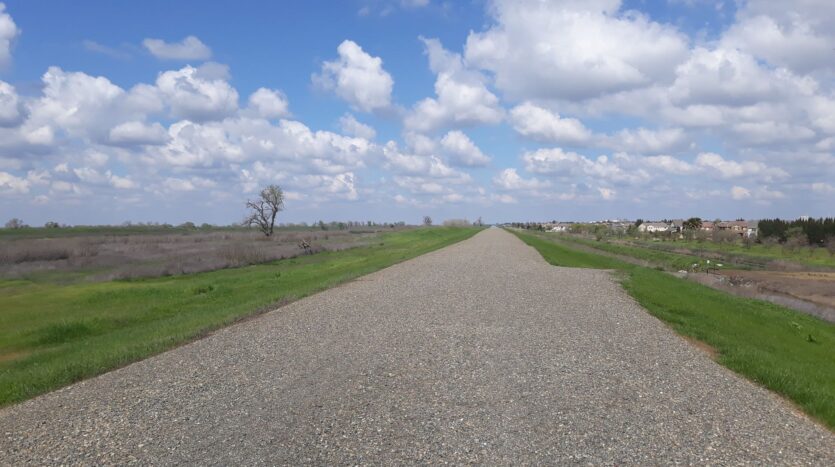 3285 Falcon Ct  - West Sacramento - California - 3 bed, 2.5 bath rental property