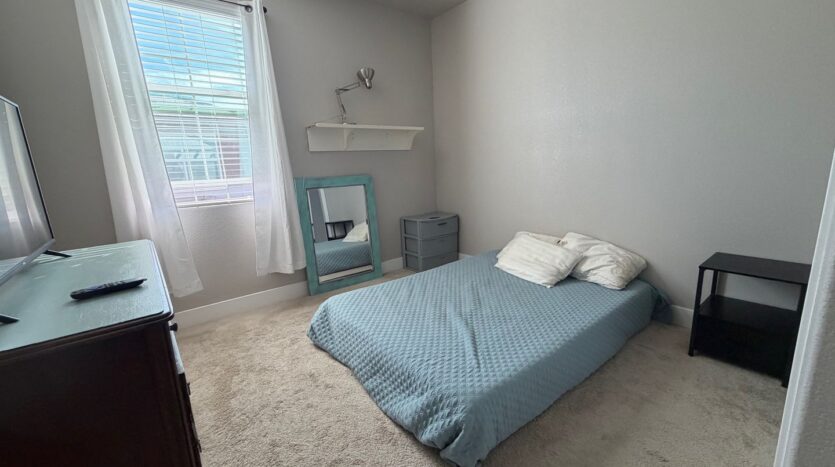 3285 Falcon Ct  - West Sacramento - California - 3 bed, 2.5 bath rental property