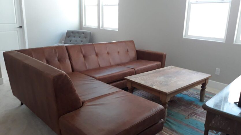 3285 Falcon Ct  - West Sacramento - California - 3 bed, 2.5 bath rental property