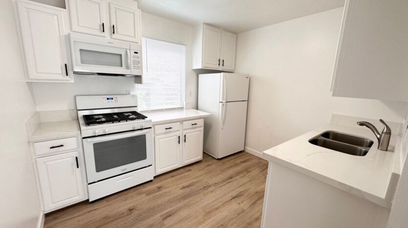 33802 Castano Drive - Apt B - Dana Point - California - 2 bed, 1.5 bath rental property