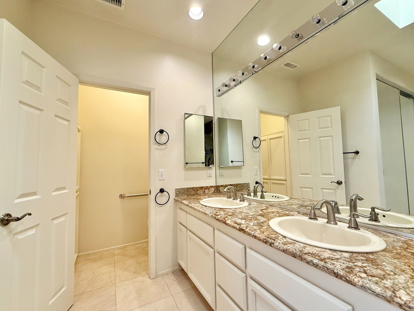 34 Lake Shore Drive - Rancho Mirage - California - 3 bed, 3 bath rental property