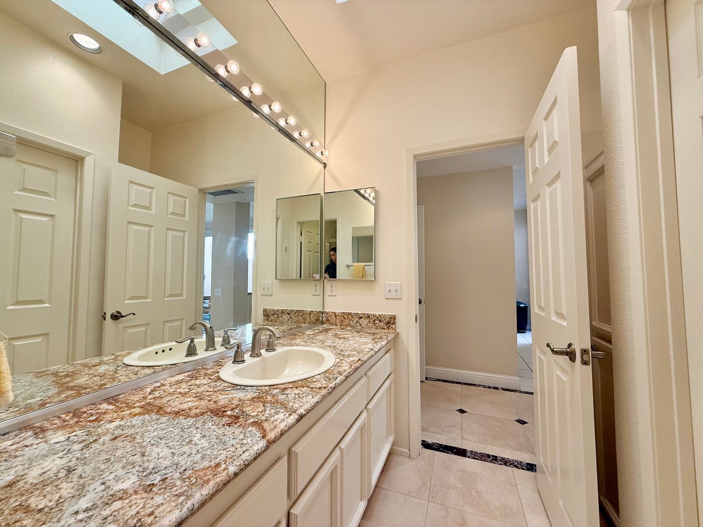 34 Lake Shore Drive - Rancho Mirage - California - 3 bed, 3 bath rental property