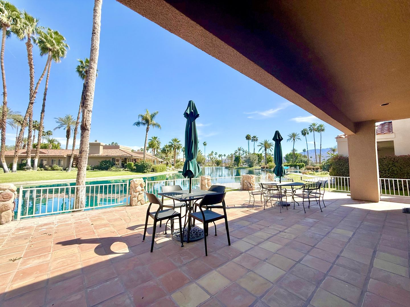 34 Lake Shore Drive - Rancho Mirage - California - 3 bed, 3 bath rental property