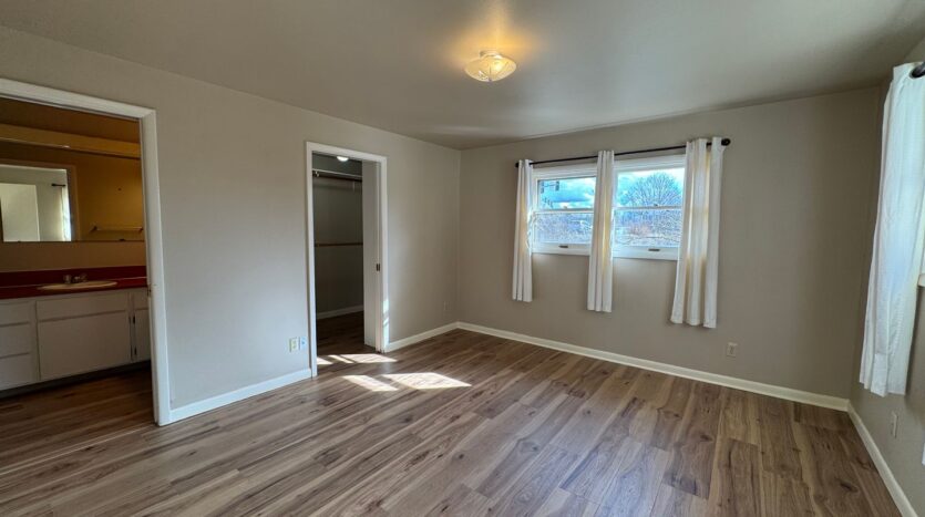 3414 Plymouth Drive - Bellingham - Washington - 3 bed, 2 bath rental property