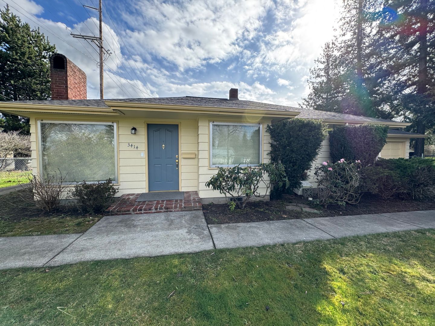 3414 Plymouth Drive - Bellingham - Washington - 3 bed, 2 bath rental property