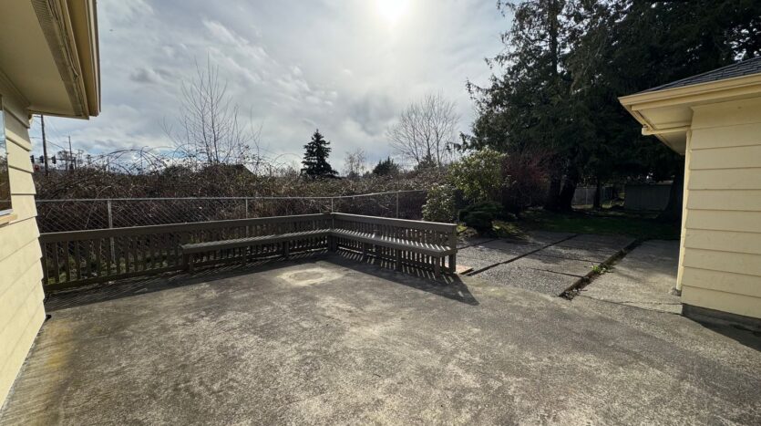 3414 Plymouth Drive - Bellingham - Washington - 3 bed, 2 bath rental property