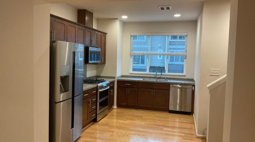 3417 31st Drive  - Everett - Washington - 2 bed, 3 bath rental property