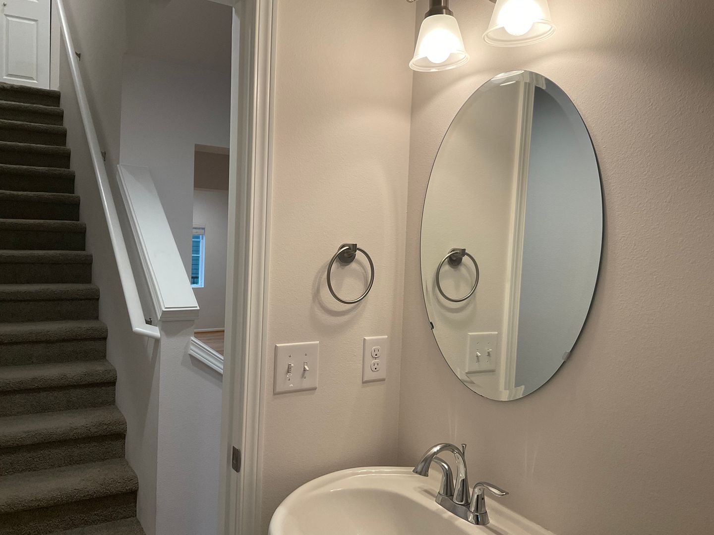 3417 31st Drive  - Everett - Washington - 2 bed, 3 bath rental property