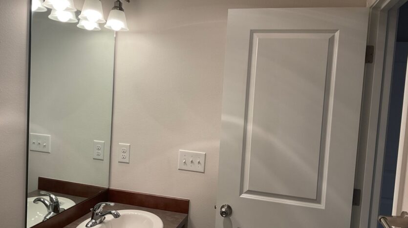 3417 31st Drive  - Everett - Washington - 2 bed, 3 bath rental property