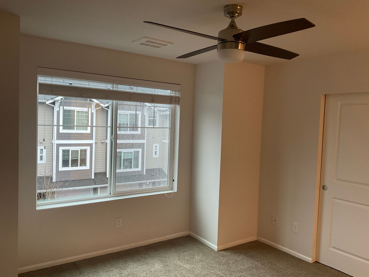 3417 31st Drive  - Everett - Washington - 2 bed, 3 bath rental property