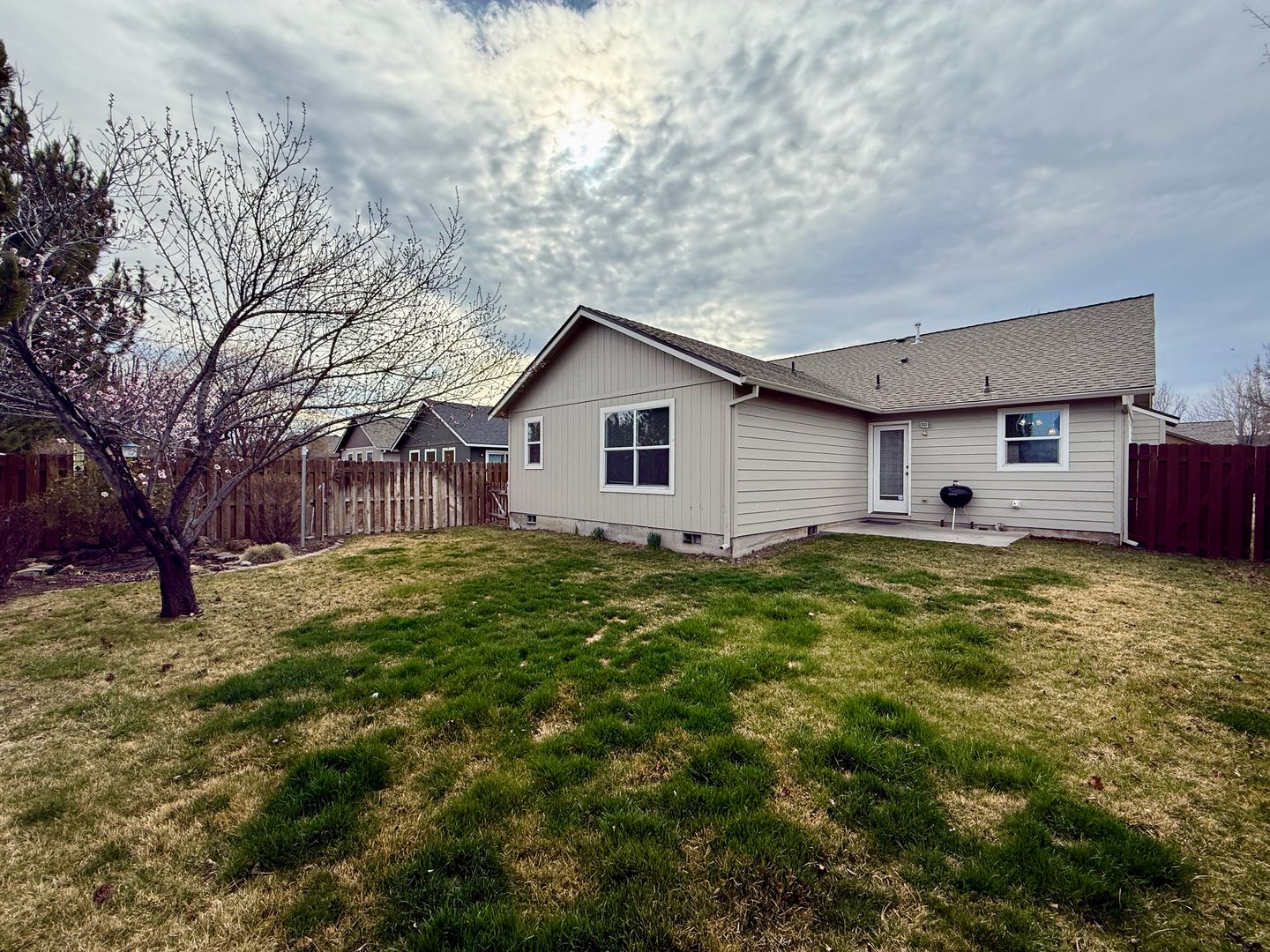 3427 SW Indian Place - Redmond - Oregon - 3 bed, 2 bath rental property