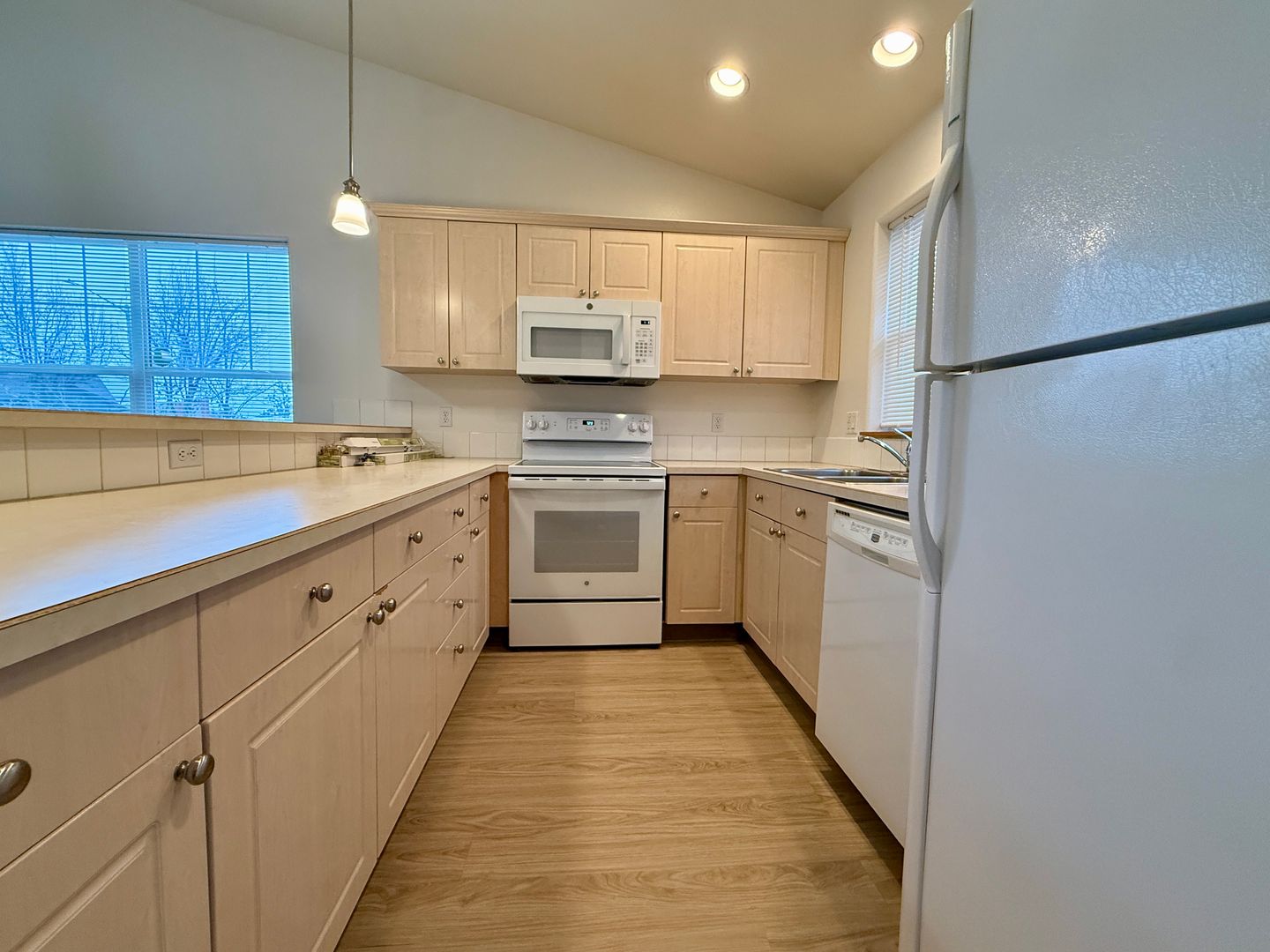 3427 SW Indian Place - Redmond - Oregon - 3 bed, 2 bath rental property