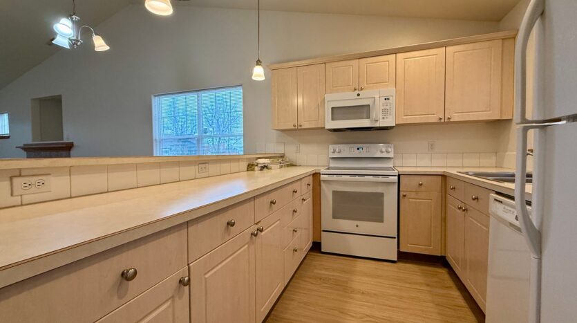 3427 SW Indian Place - Redmond - Oregon - 3 bed, 2 bath rental property