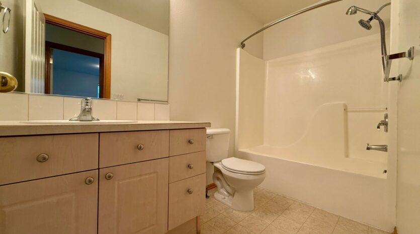 3427 SW Indian Place - Redmond - Oregon - 3 bed, 2 bath rental property