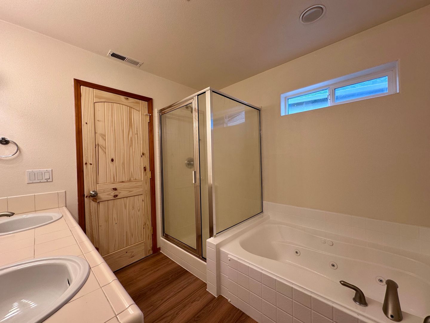 3437 SW 2nd St - Gresham - Oregon - 4 bed, 2.5 bath rental property