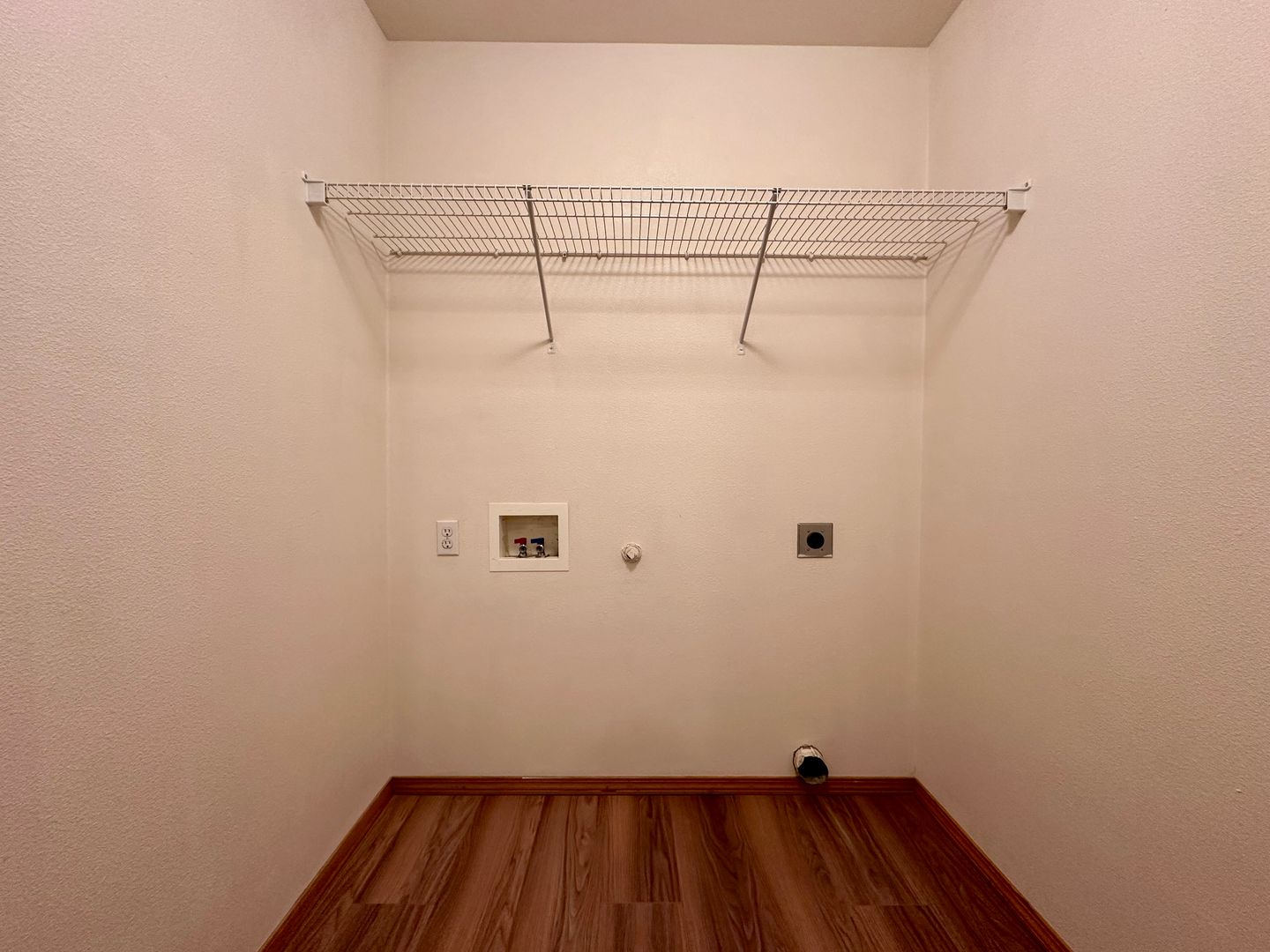 3437 SW 2nd St - Gresham - Oregon - 4 bed, 2.5 bath rental property