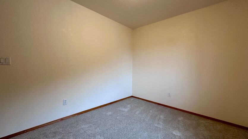 3437 SW 2nd St - Gresham - Oregon - 4 bed, 2.5 bath rental property