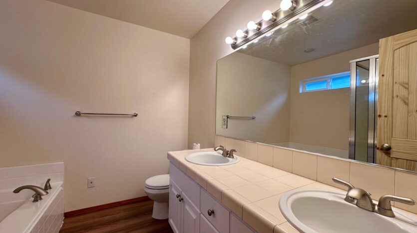 3437 SW 2nd St - Gresham - Oregon - 4 bed, 2.5 bath rental property