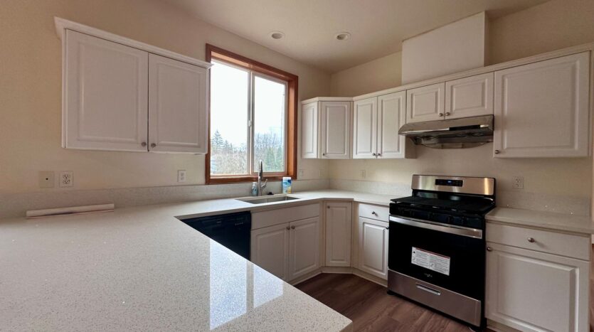 3437 SW 2nd St - Gresham - Oregon - 4 bed, 2.5 bath rental property
