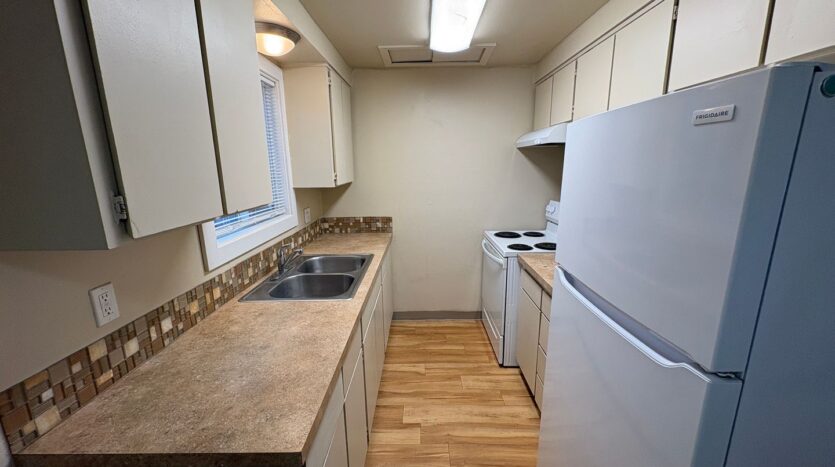 360 SE Railroad St -2 - Bend - Oregon - 2 bed, 1 bath rental property