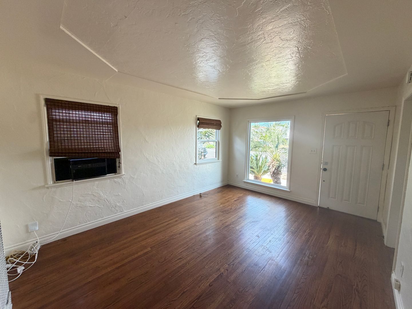 3627  Dwight St - San Diego - California - 2 bed, 1 bath rental property