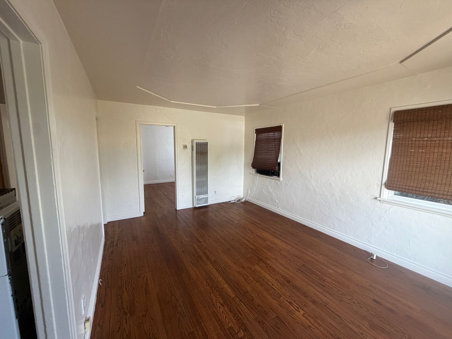 3627  Dwight St - San Diego - California - 2 bed, 1 bath rental property