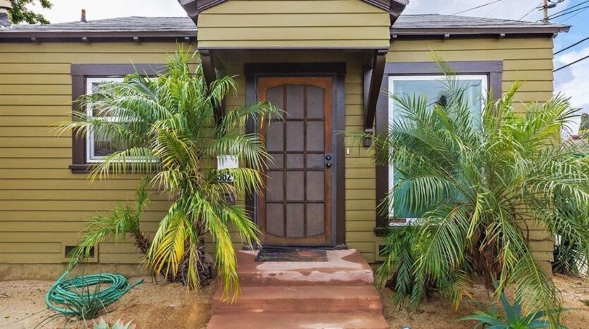 3627  Dwight St - San Diego - California - 2 bed, 1 bath rental property