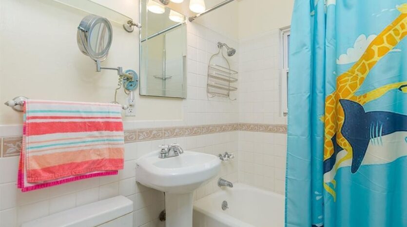 3627  Dwight St - San Diego - California - 2 bed, 1 bath rental property